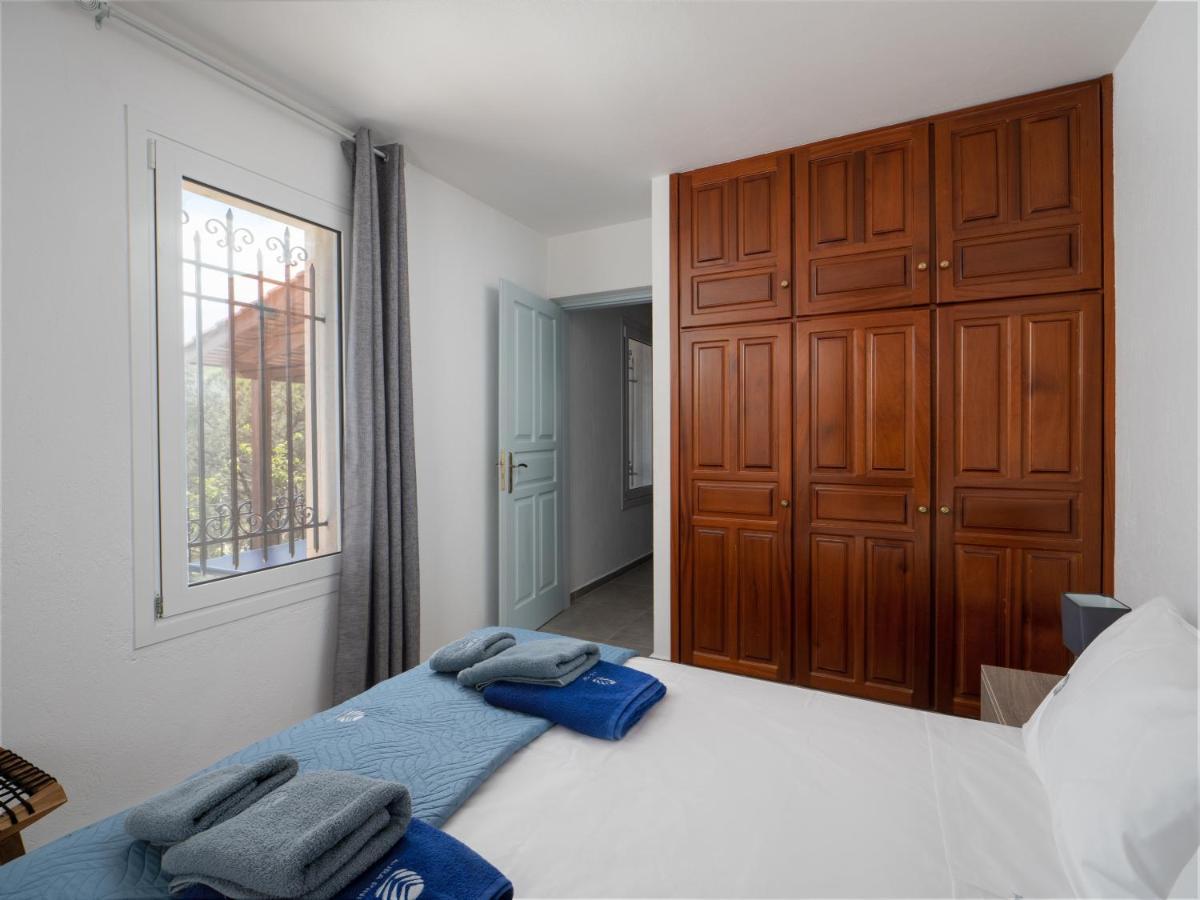 Villa Aura Pine อาเยีย เปลาเยีย ภายนอก รูปภาพ