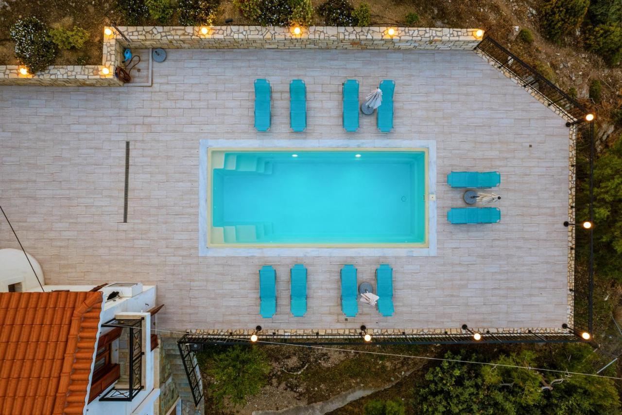 Villa Aura Pine อาเยีย เปลาเยีย ภายนอก รูปภาพ